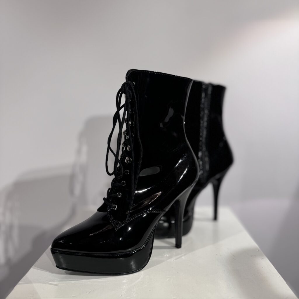 Pleaser lace up ankle boot Lak