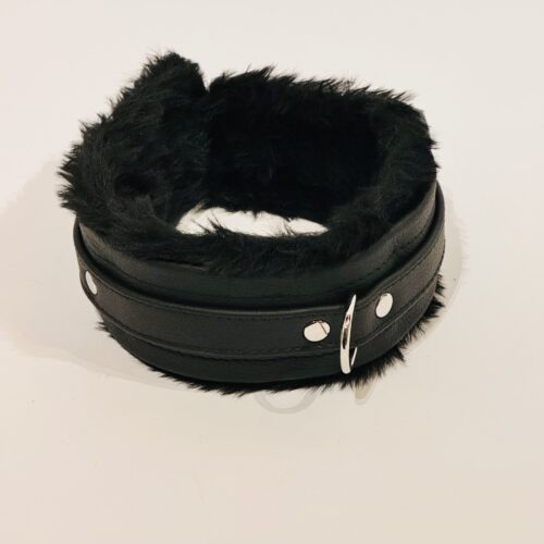 BDSM colar Fluffy Black