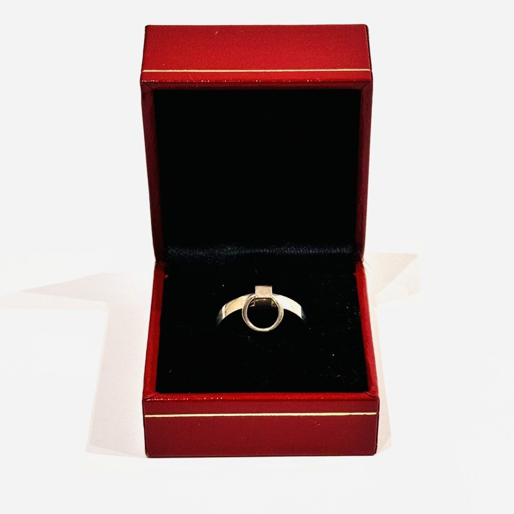 Zilveren Ring met RING of O